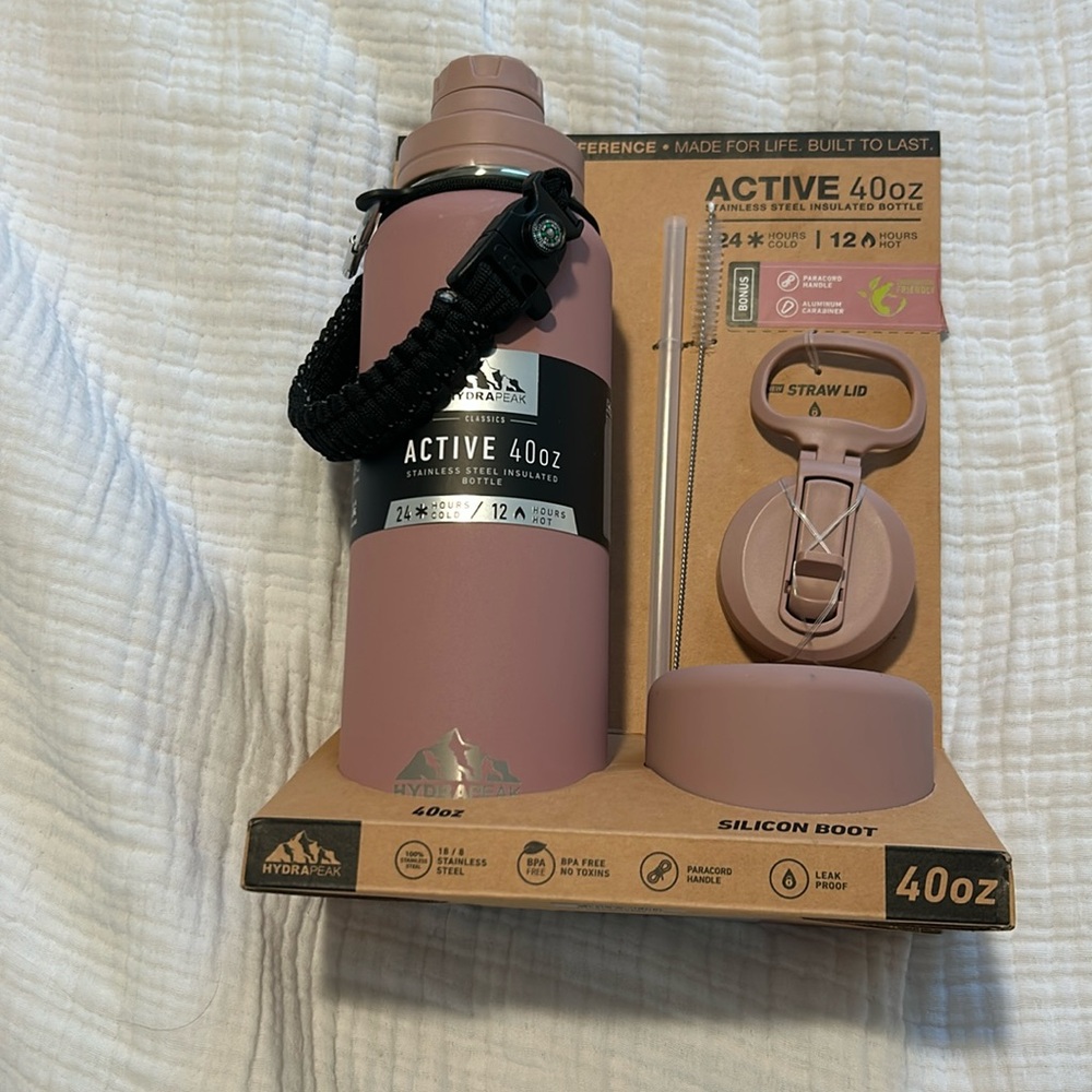 HydraPeak Water bottle and accessories